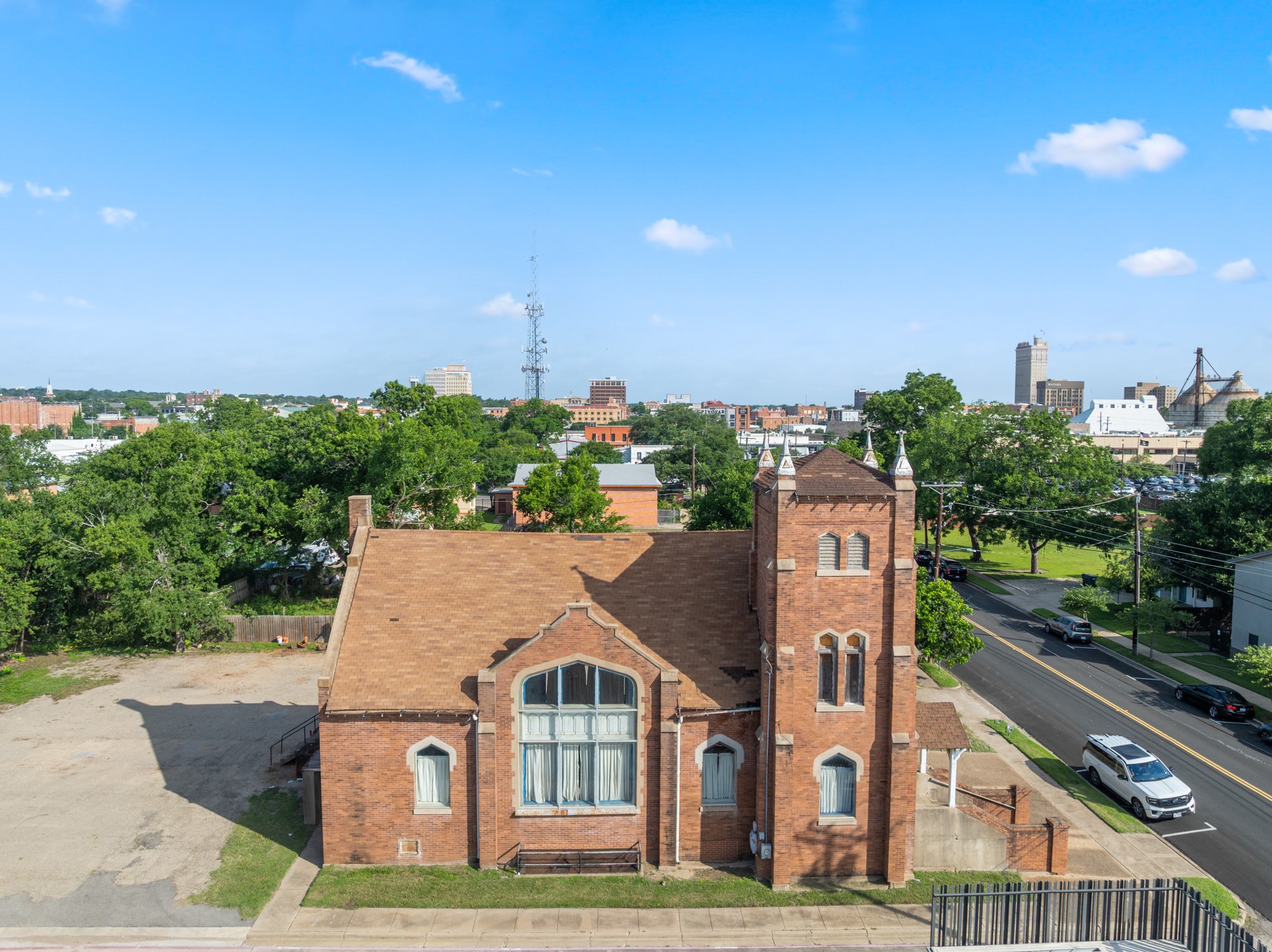 629 S 8th Street Waco TX 76706