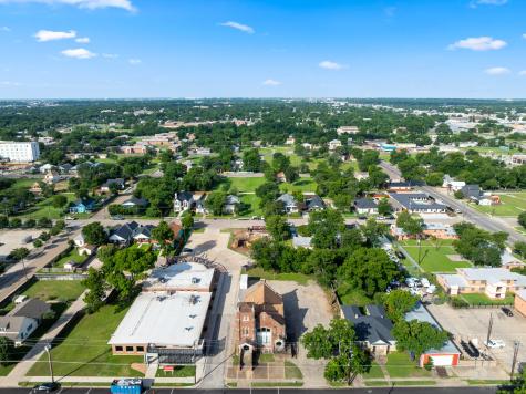 629 S 8th Street Waco TX 76706