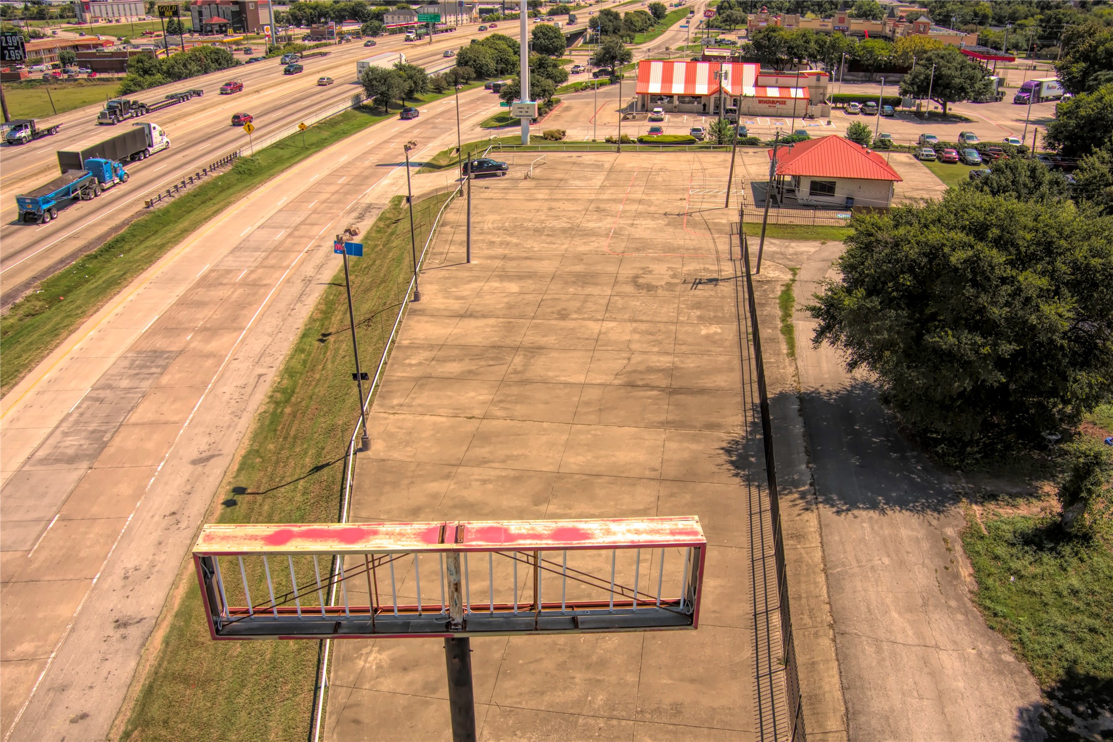 315 N Ih 45 Expressway Hutchins TX 75141
