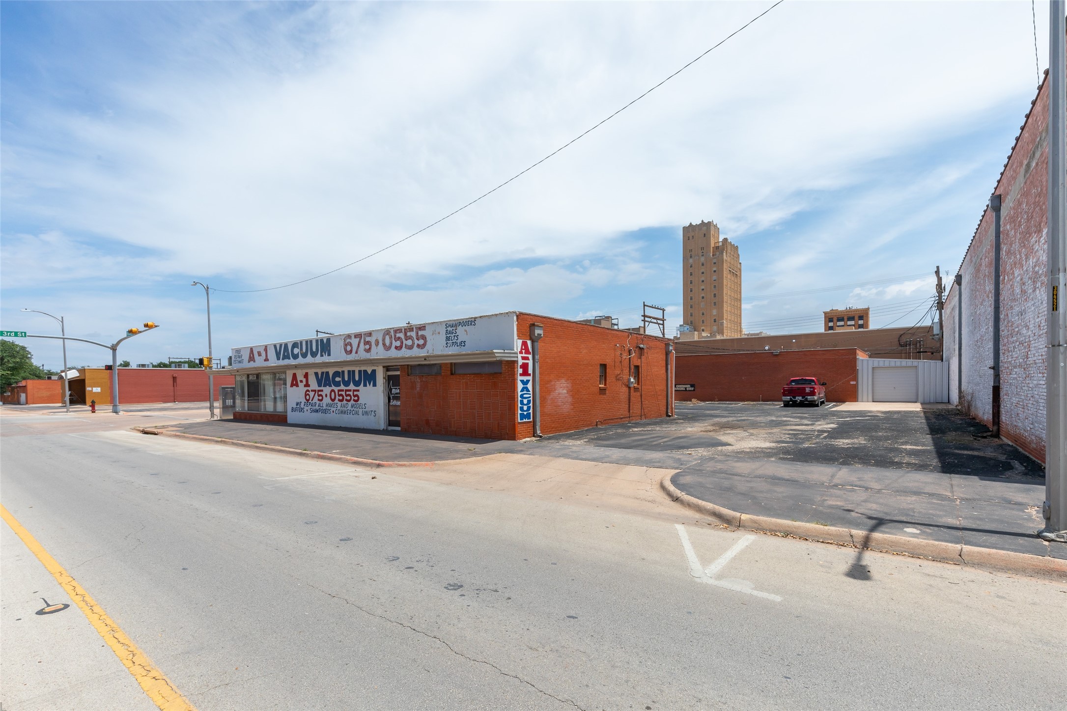 1241 N 3rd Street Abilene TX 79601