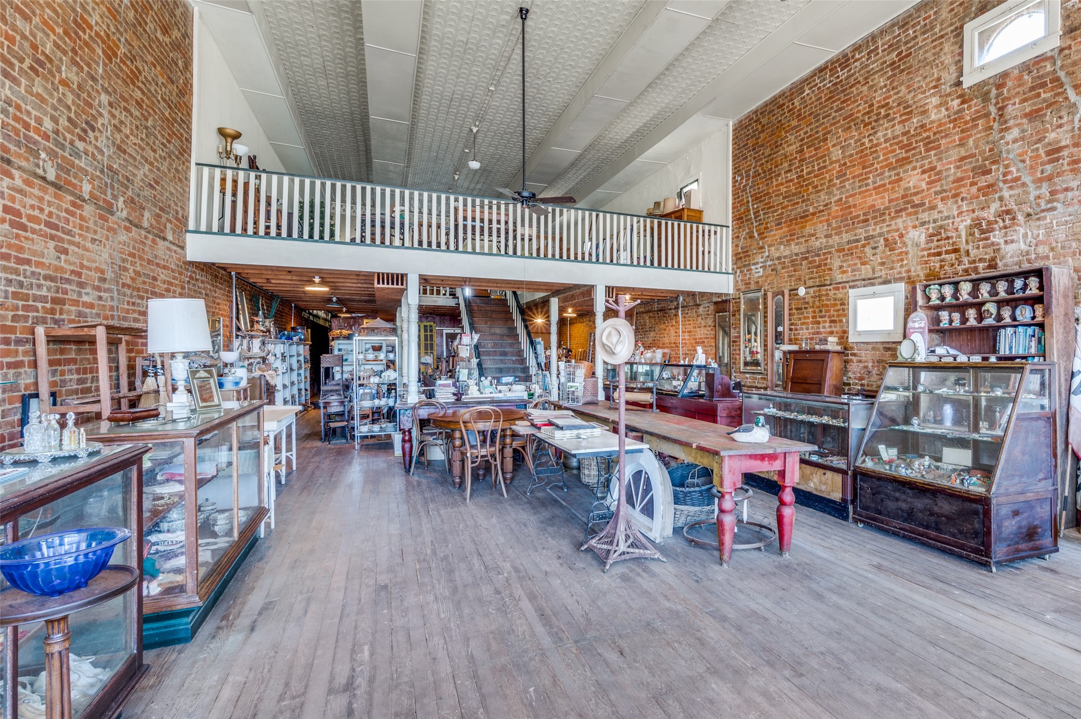 115 S Jefferson Street Pilot Point TX 76258