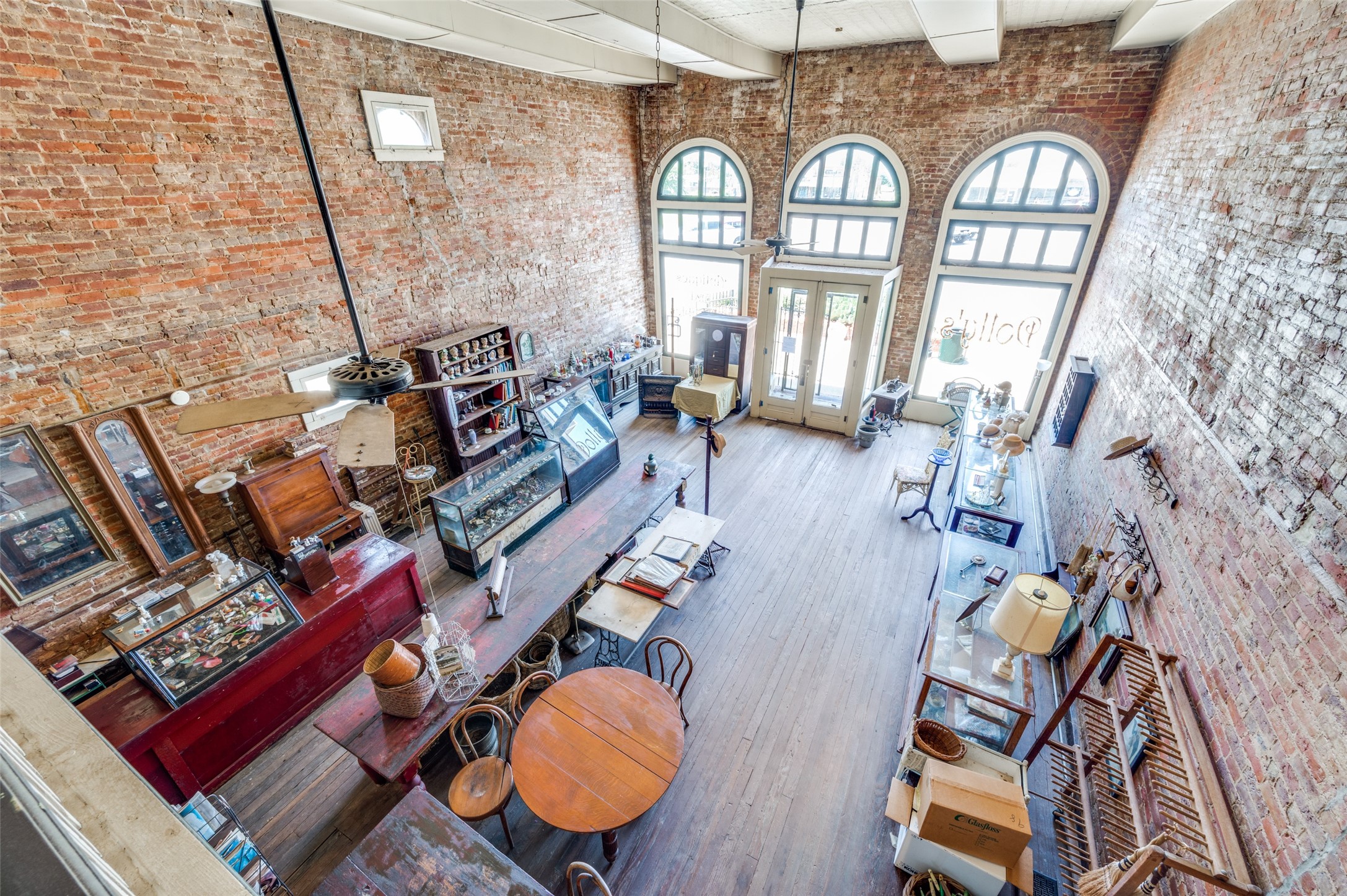 115 S Jefferson Street Pilot Point TX 76258