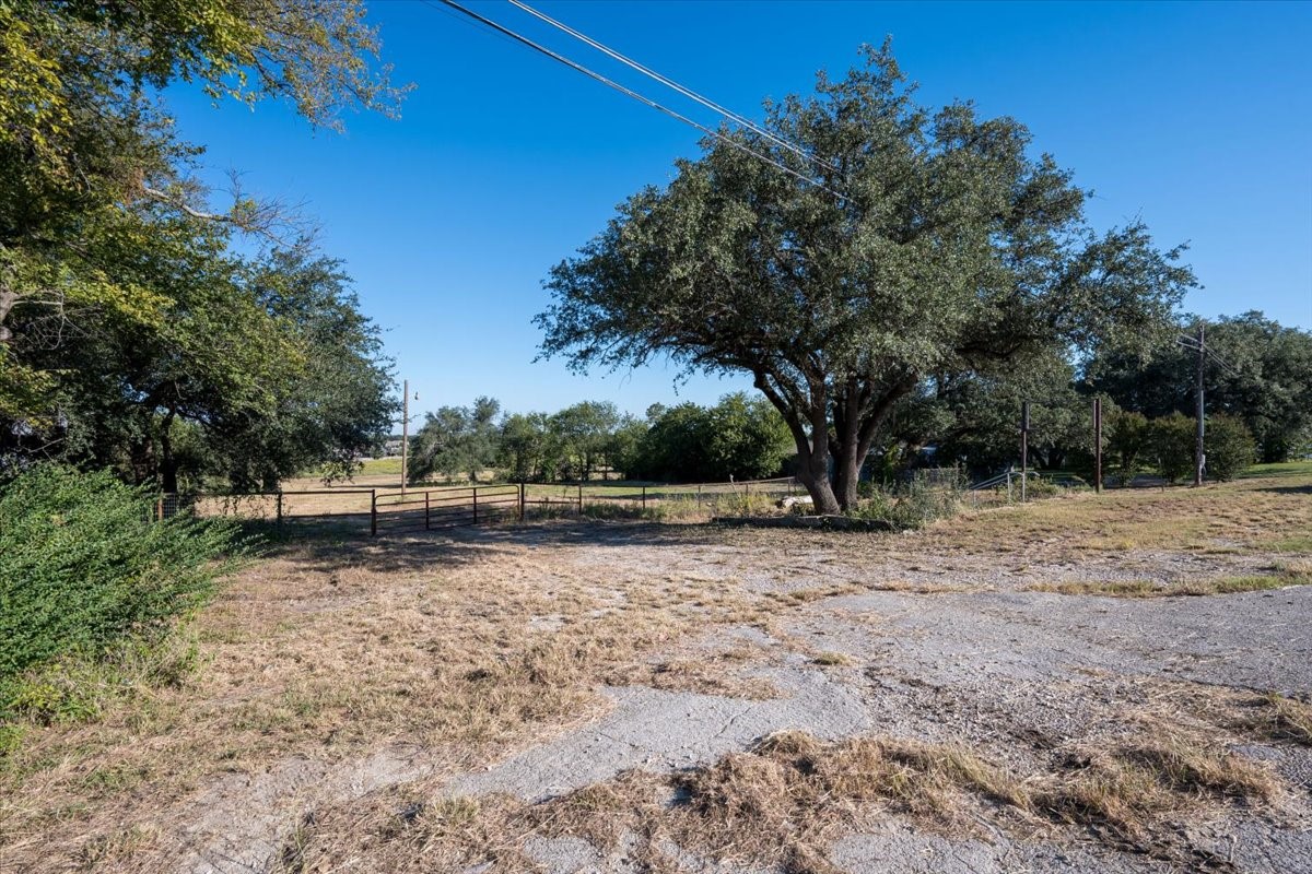 1401 E Washington Street Stephenville TX 76401