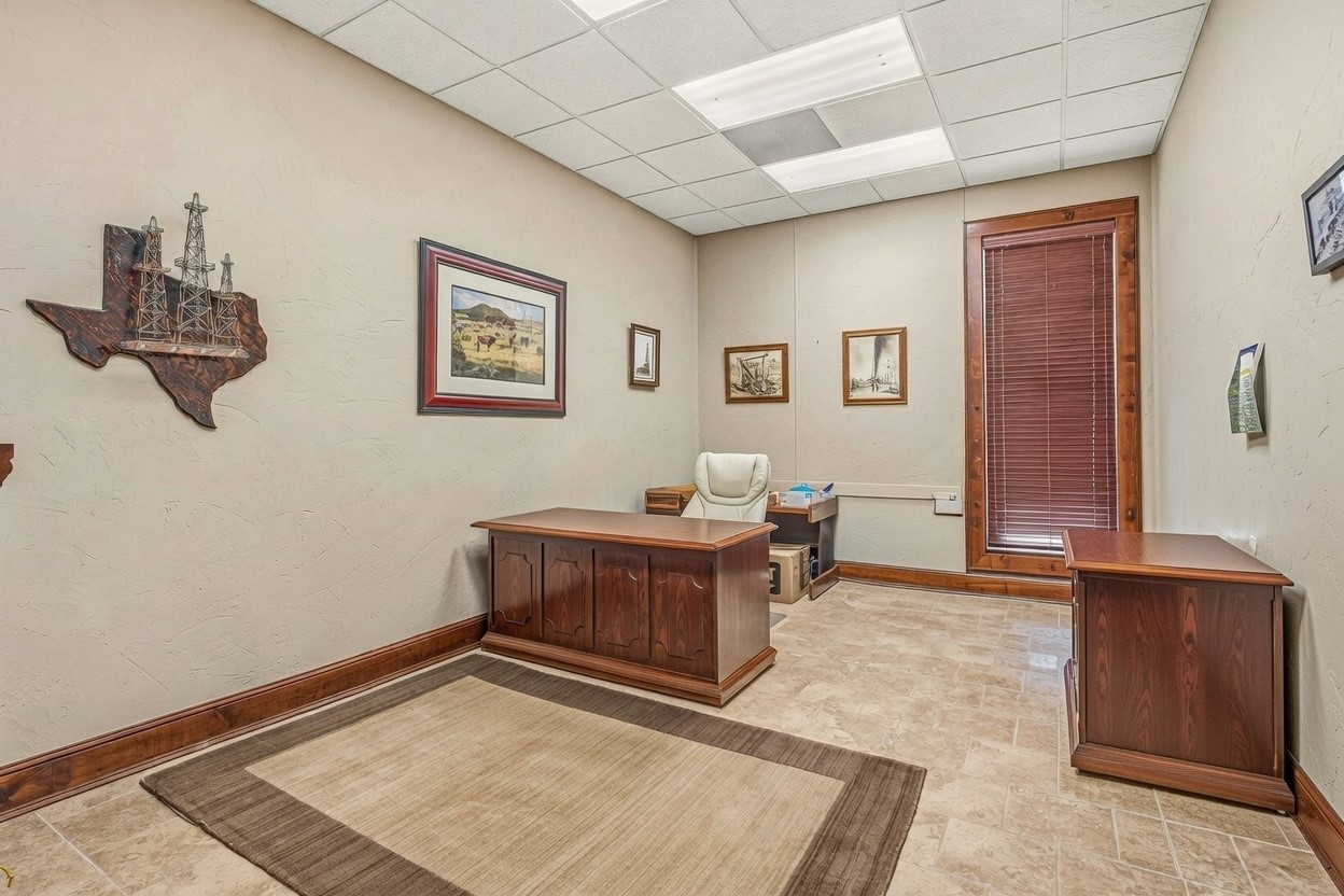 408 4th Street Graham TX 76450