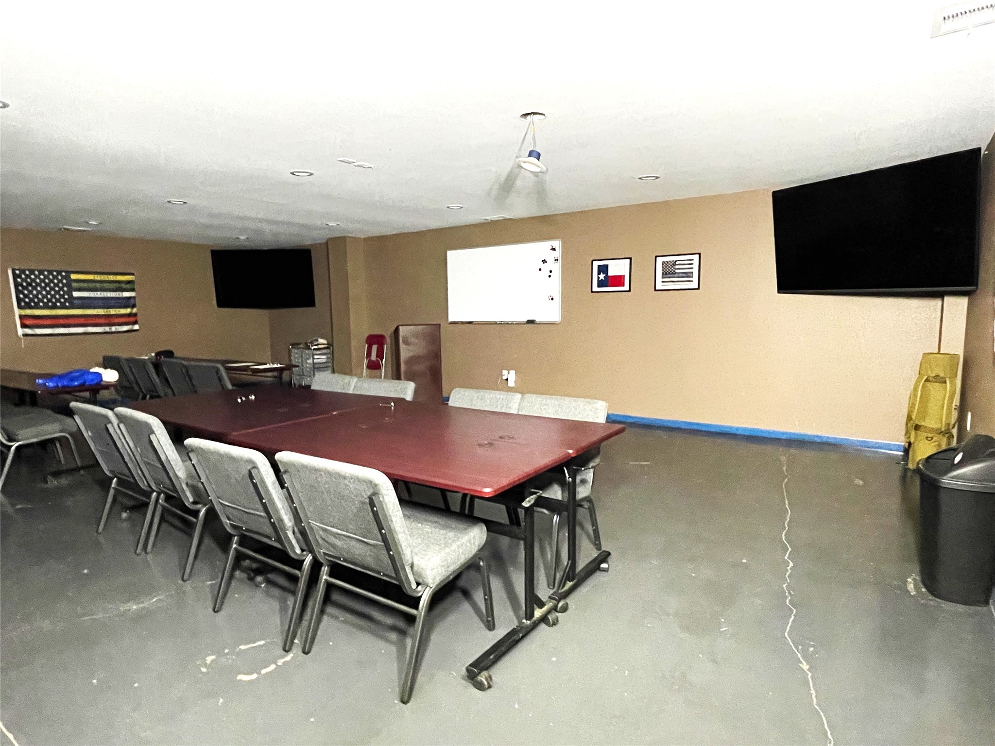424 State Highway 75 S Fairfield TX 75840