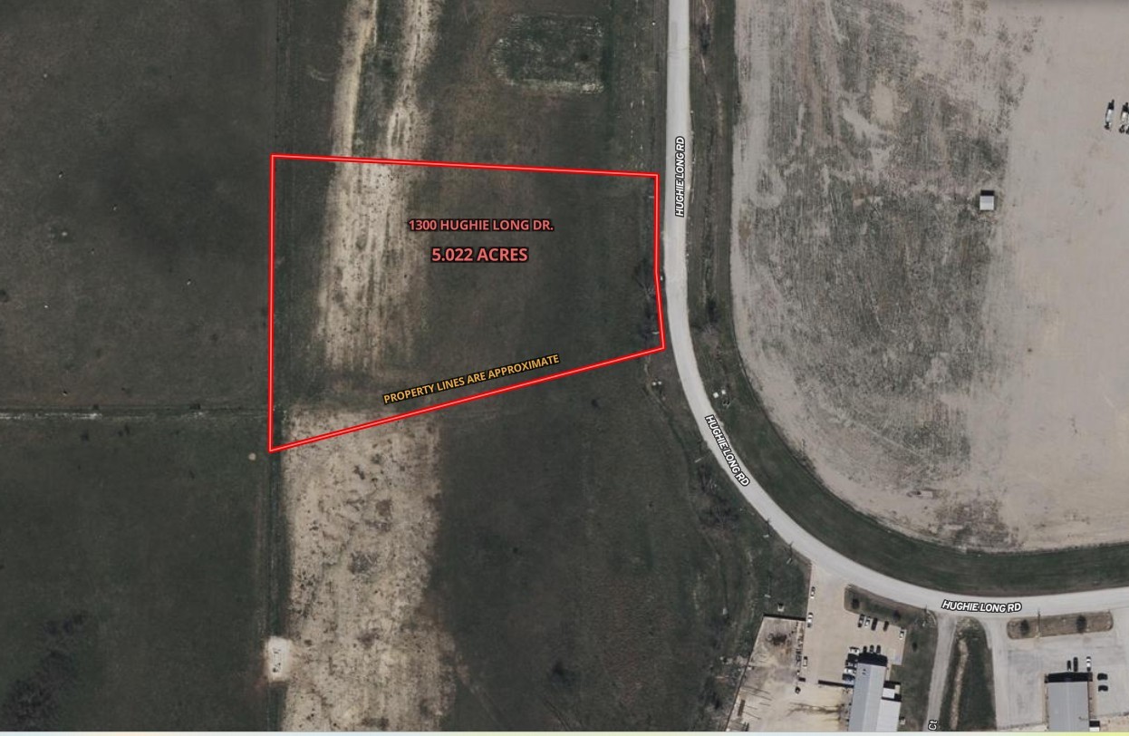 1300A Hughie Long Road Cresson TX 76035
