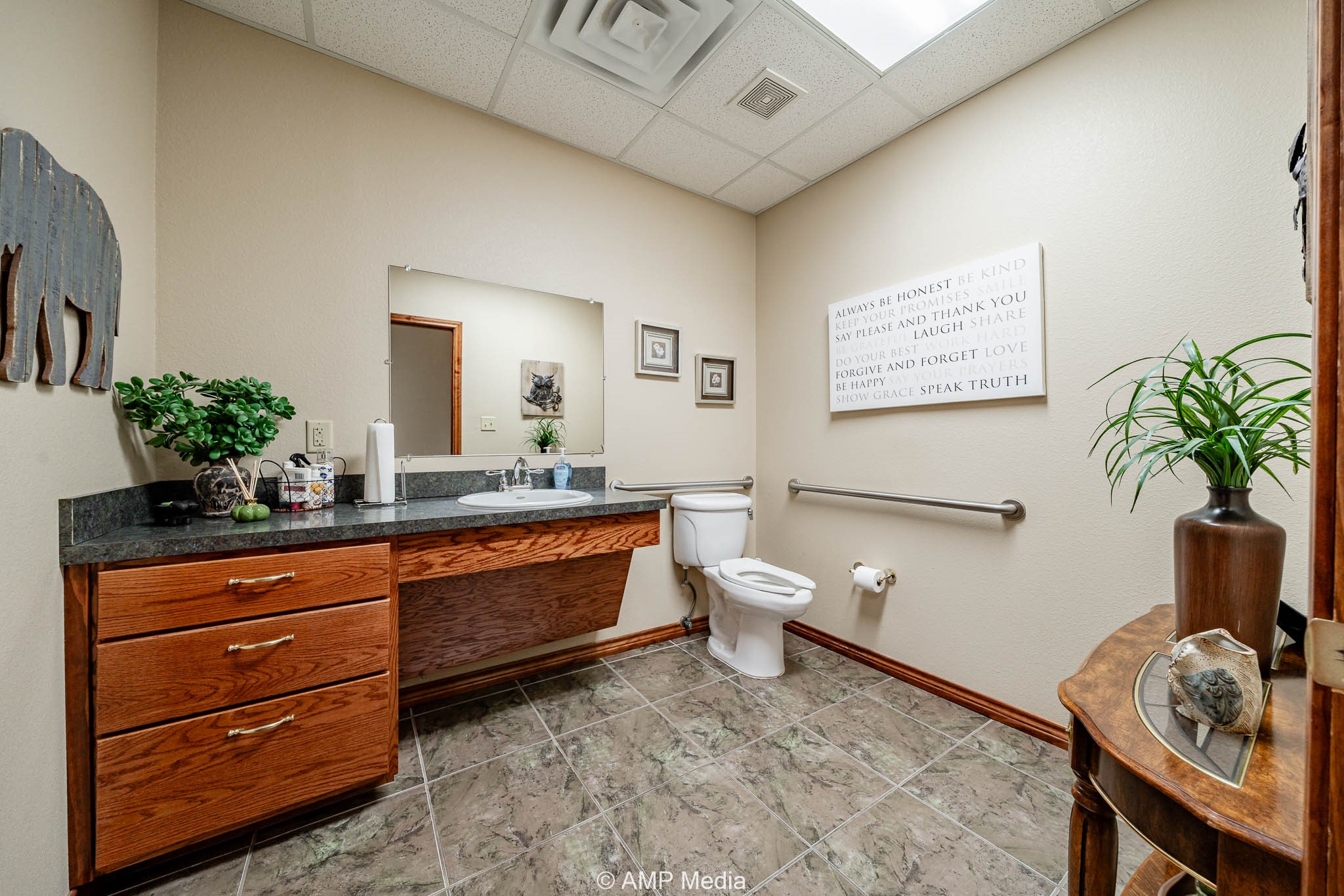 109 E Mcharg Street Stamford TX 79553