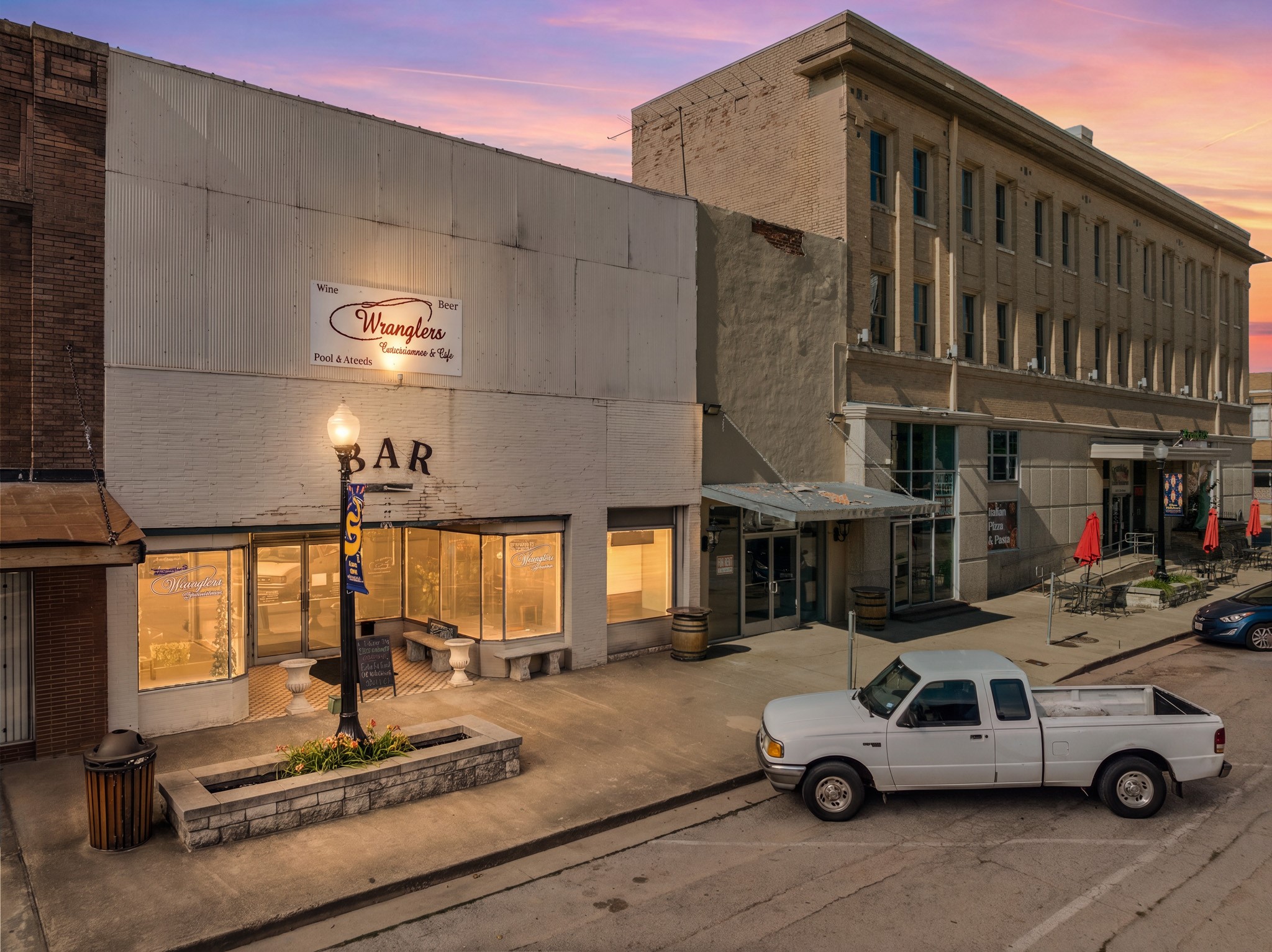 106 E Elm Street Hillsboro TX 76645