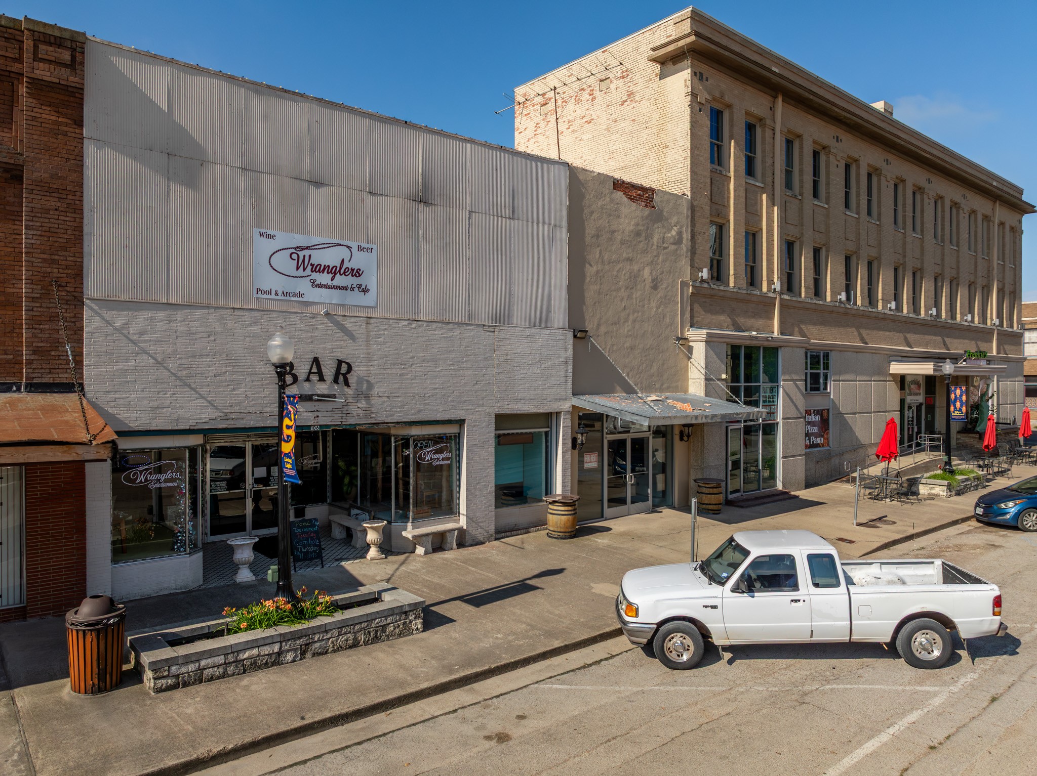 106 E Elm Street Hillsboro TX 76645