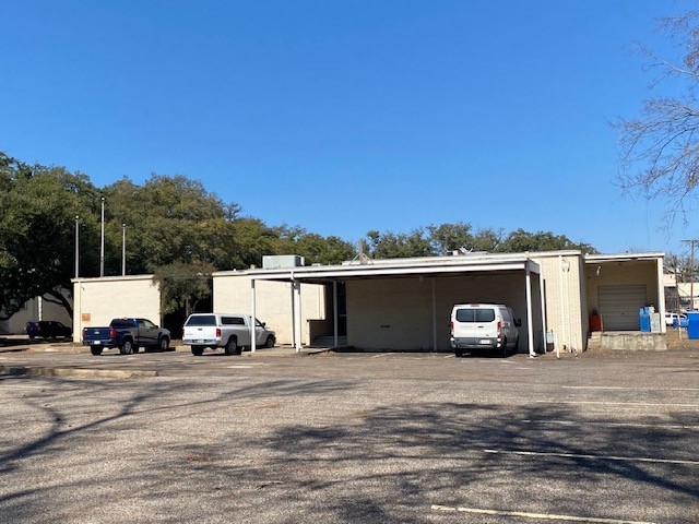 201-209 S Prairieville Street Athens TX 75751