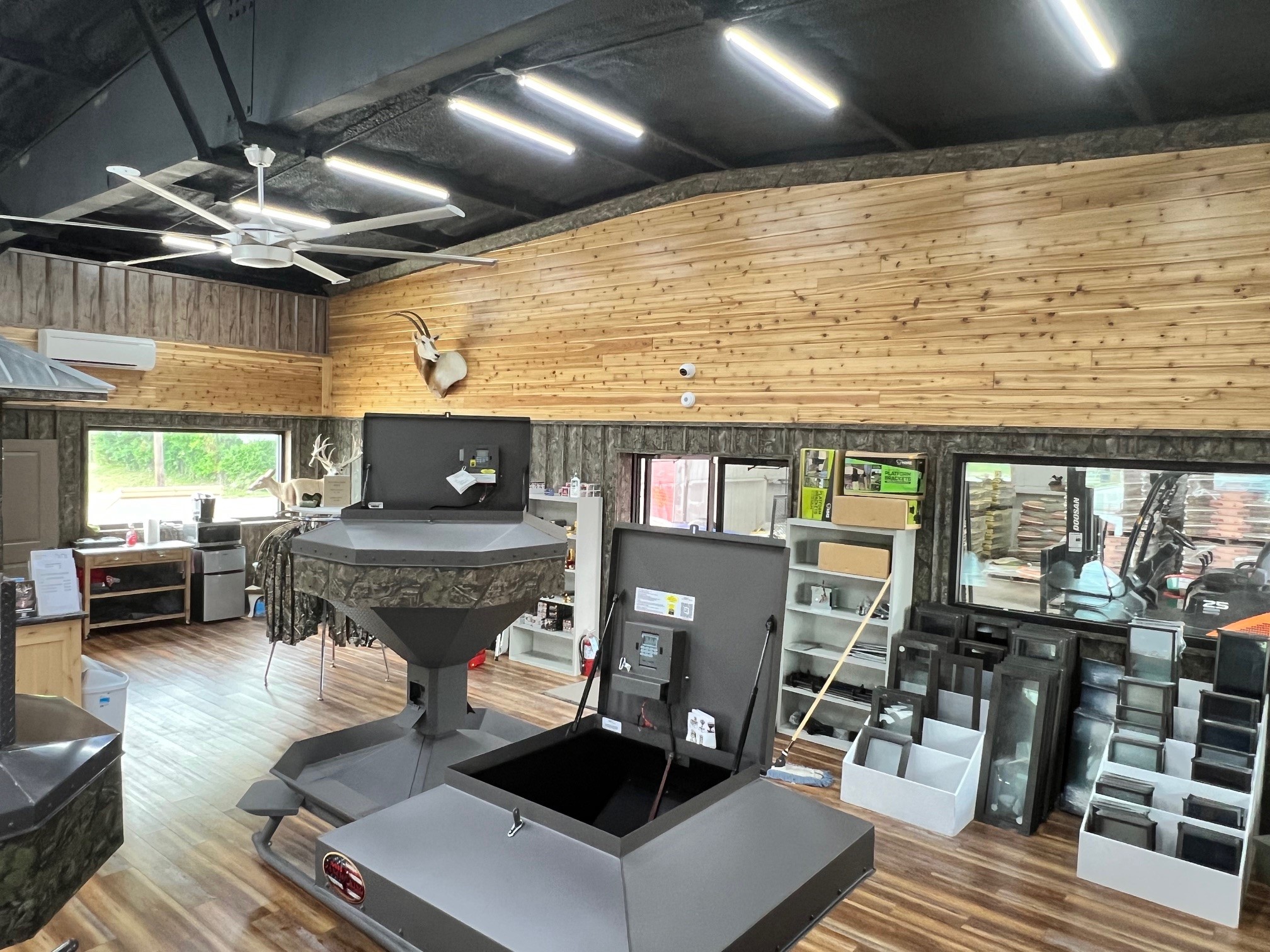 401 E Central Avenue Comanche TX 76442