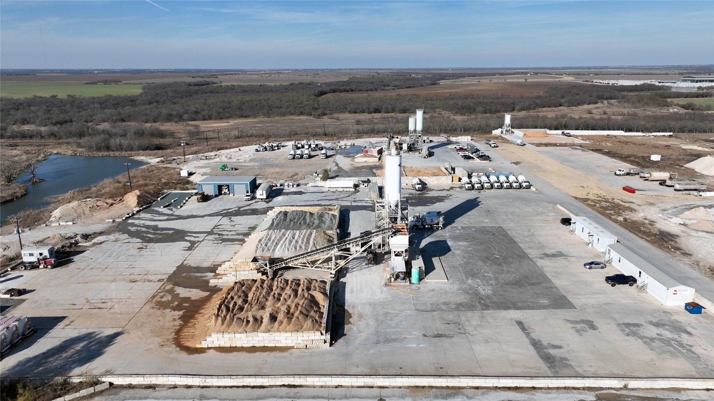 873 B Wall Street Gunter TX 75058