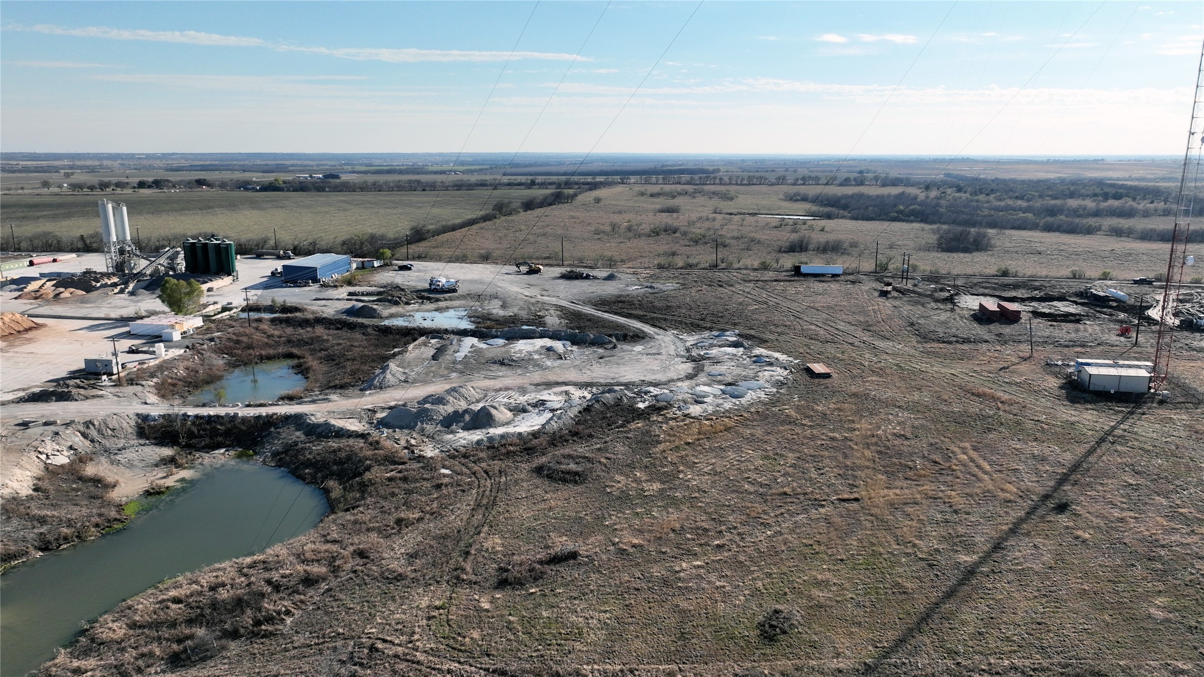 873 B Wall Street Gunter TX 75058