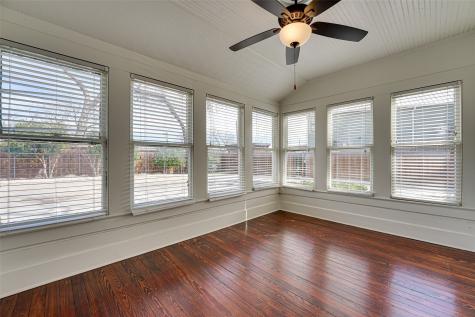 500 W Main Street Waxahachie TX 75165