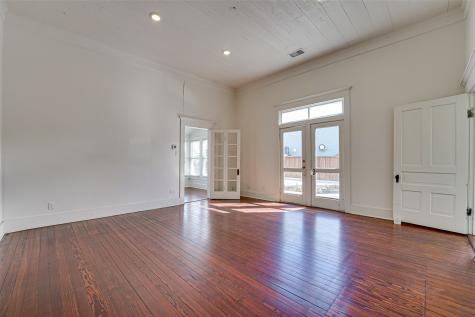 500 W Main Street Waxahachie TX 75165
