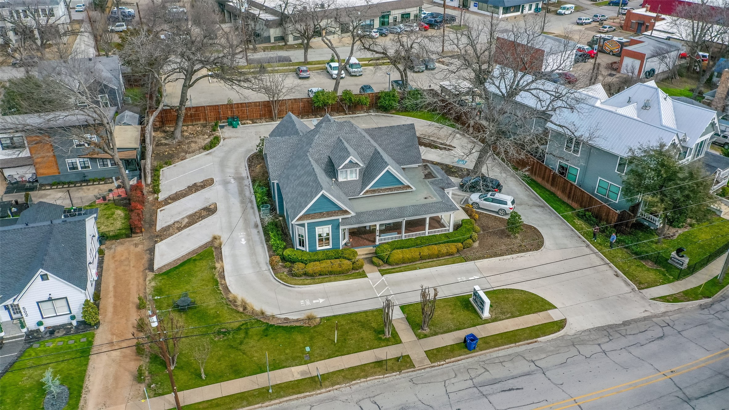 500 W Main Street Waxahachie TX 75165