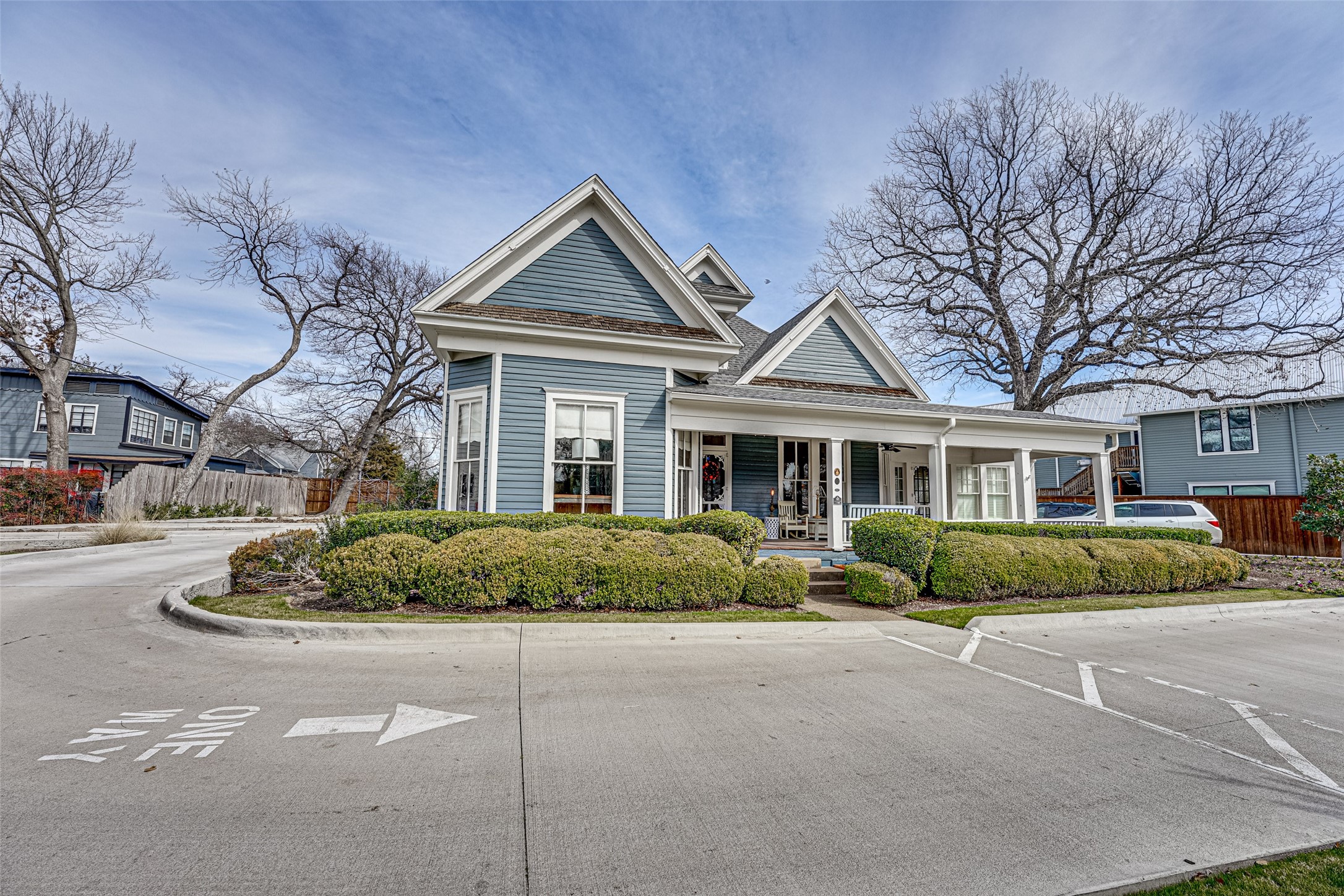 500 W Main Street Waxahachie TX 75165