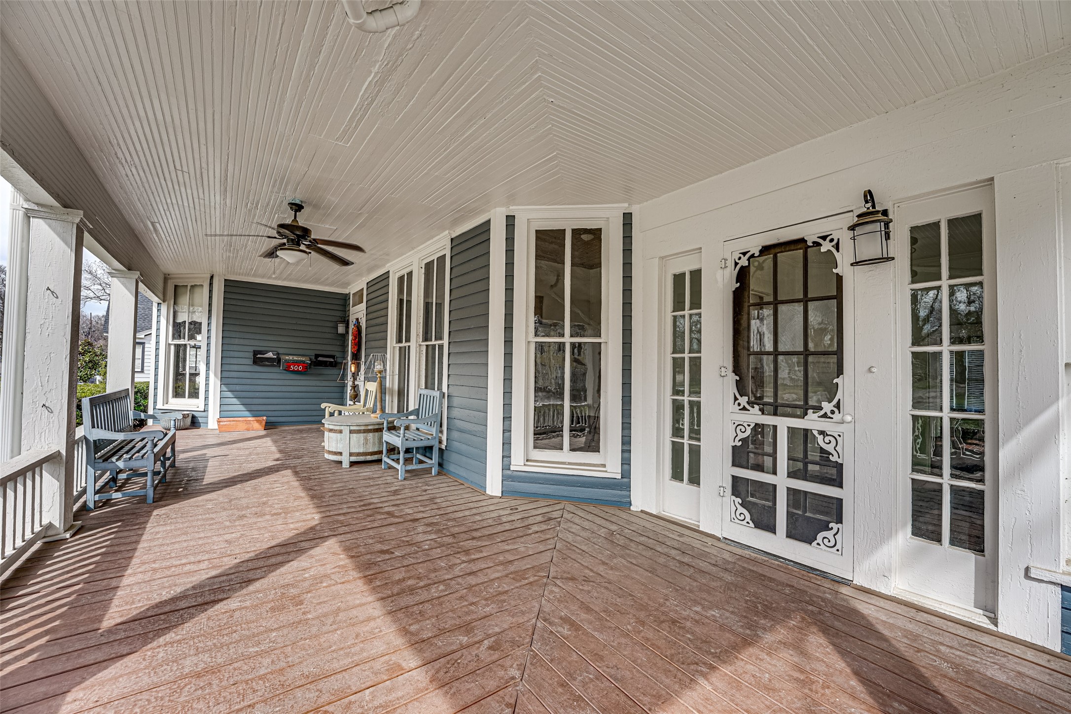 500 W Main Street Waxahachie TX 75165