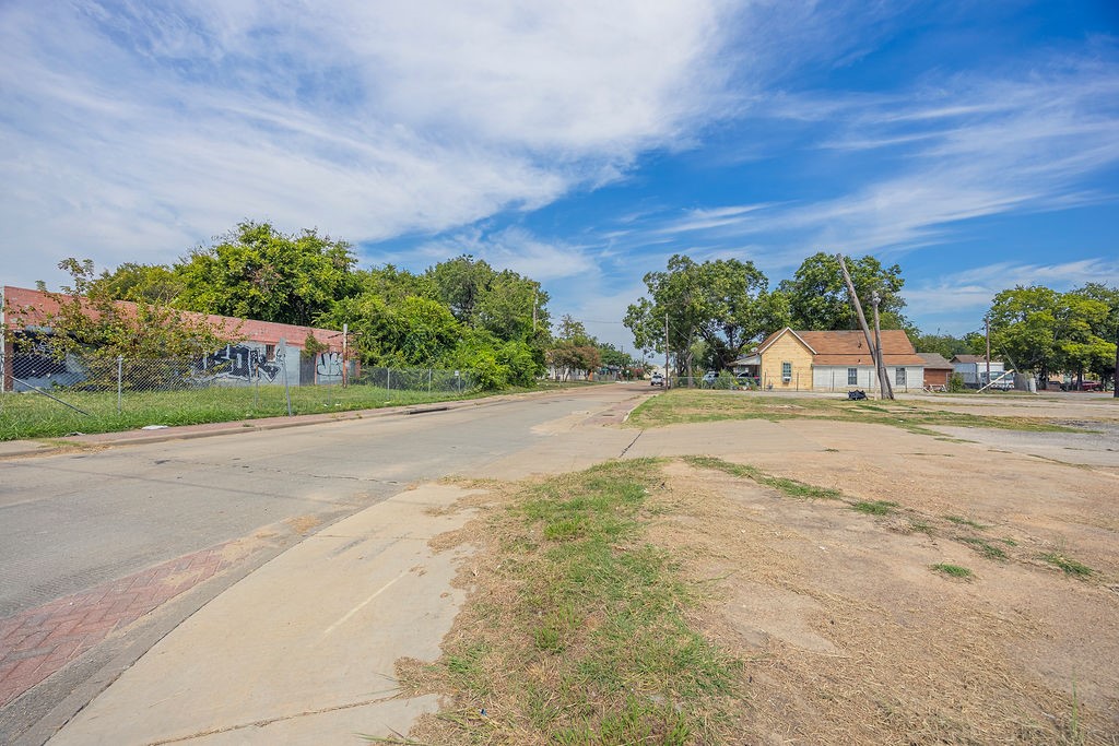 4614 Bernal Drive Dallas TX 75212