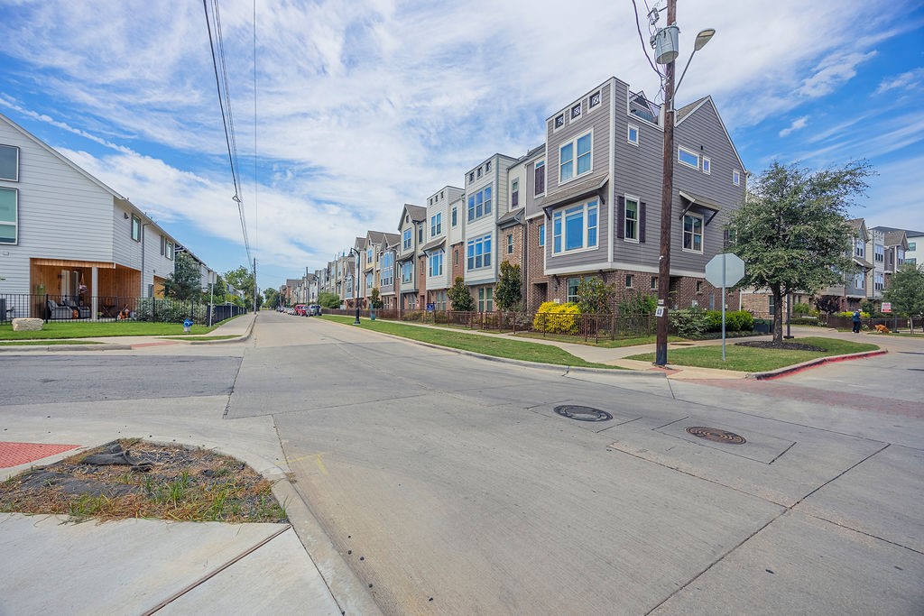 4614 Bernal Drive Dallas TX 75212