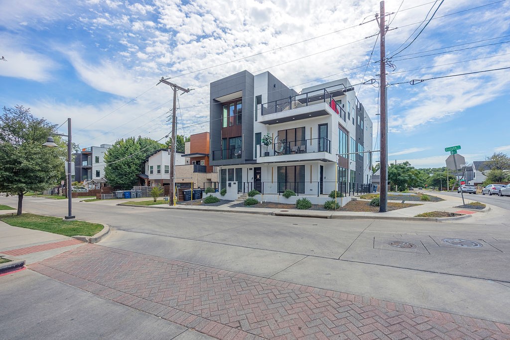 4614 Bernal Drive Dallas TX 75212