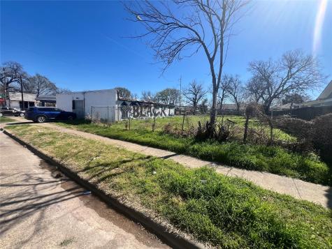 3415 S Malcolm X Boulevard Dallas TX 75215