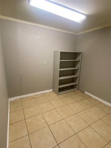 8106 Scyene Road Dallas TX 75227