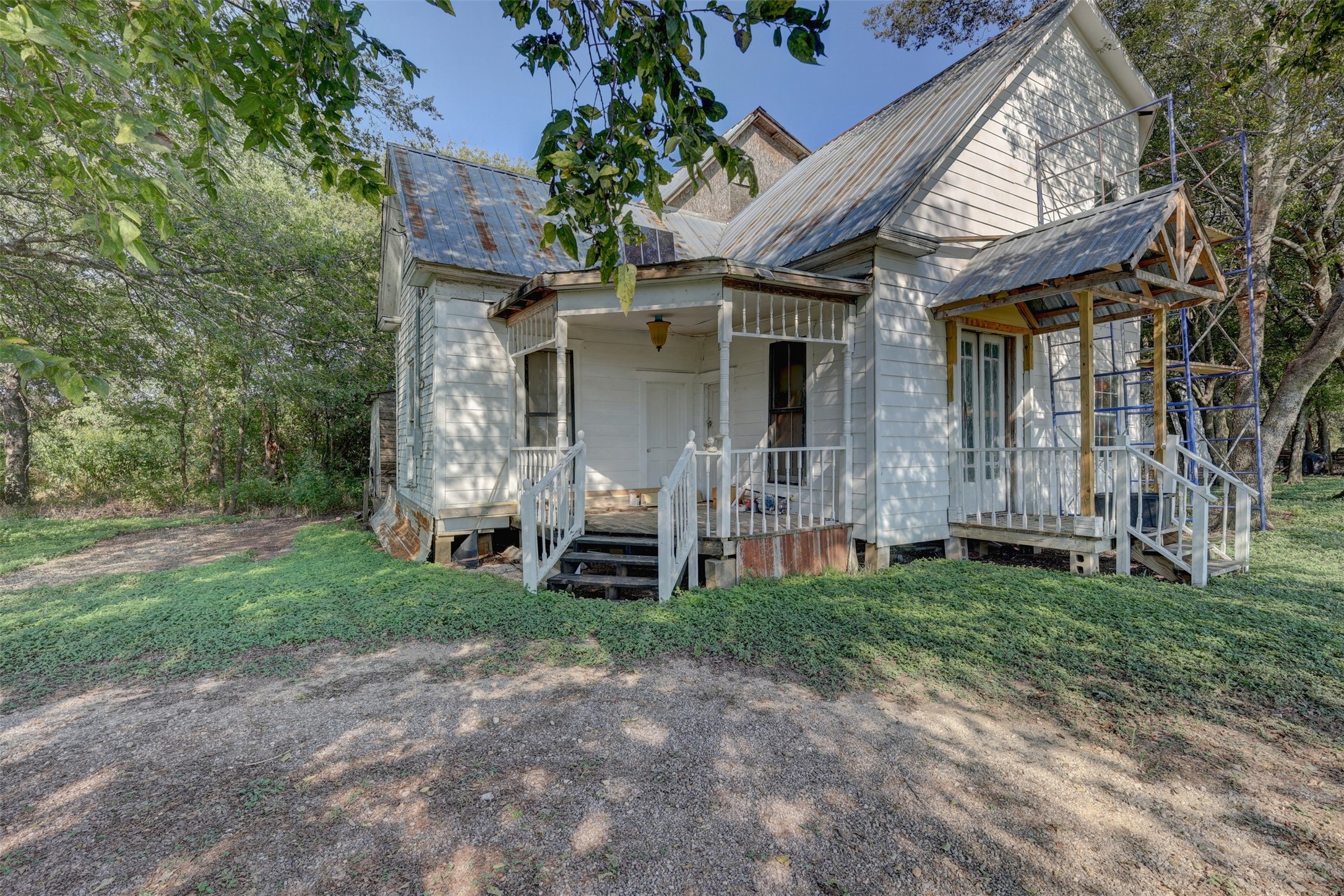 1409 State Highway 22 Whitney TX 76692