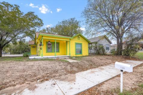 1301 N Main Street Weatherford TX 76086