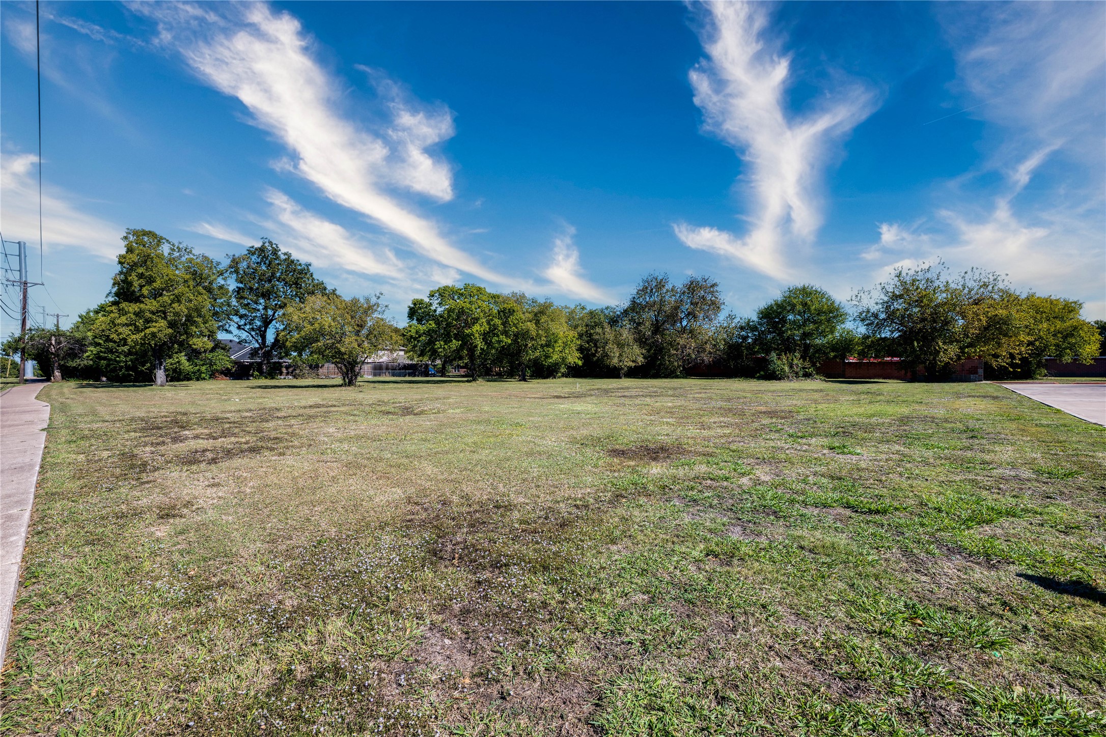 2640 N Shiloh Road Garland TX 75044