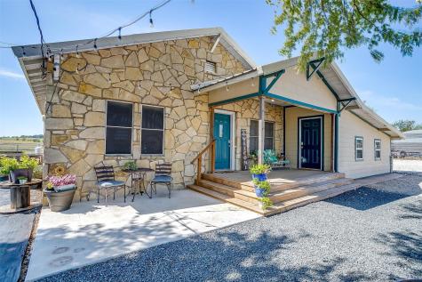 9809 N Highway 171 Godley TX 76044