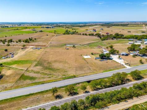 9809 N Highway 171 Godley TX 76044
