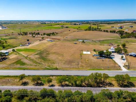 9809 N Highway 171 Godley TX 76044