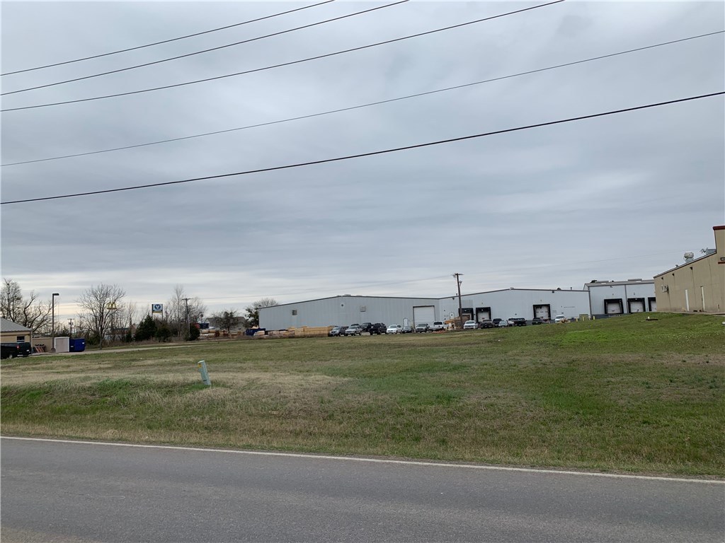 7 Oak Creek Drive Kaufman TX 75142