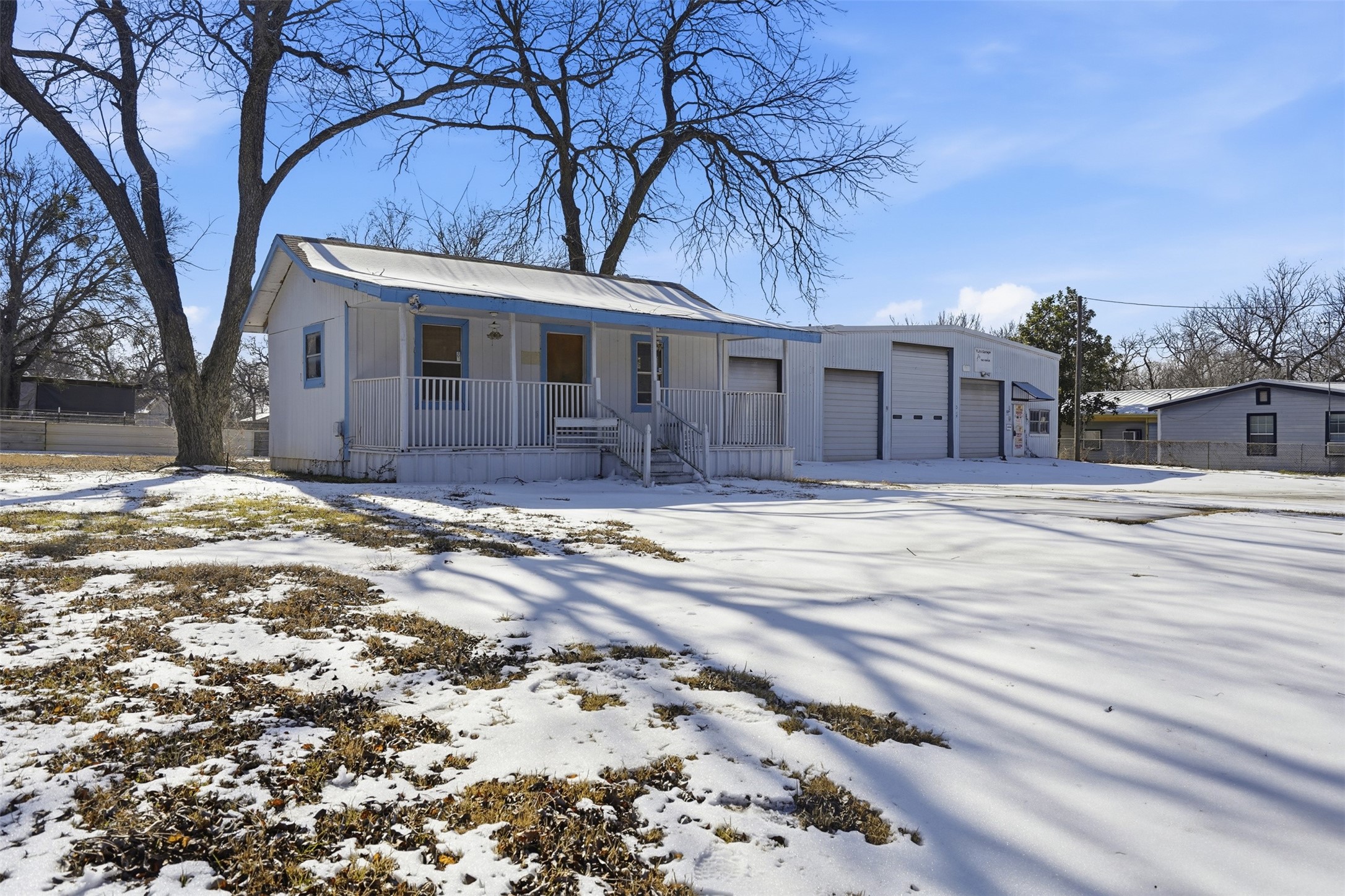206 Watters Street Cleburne TX 76031