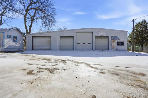 206 Watters Street Cleburne TX 76031