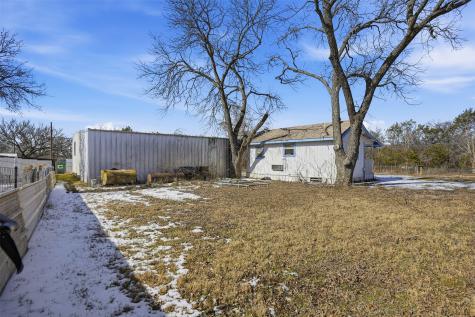 206 Watters Street Cleburne TX 76031