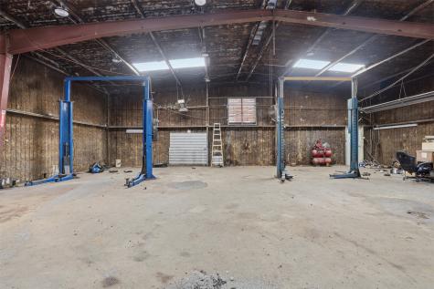 206 Watters Street Cleburne TX 76031