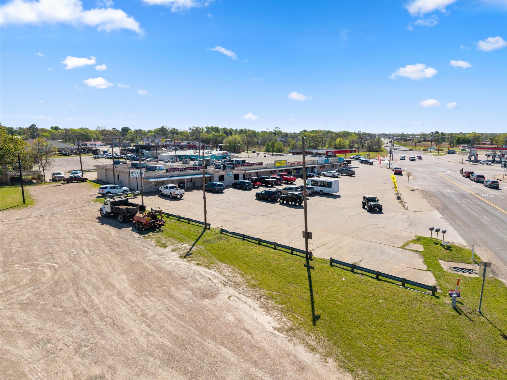 101 N Seven Points Boulevard Seven Points TX 75143