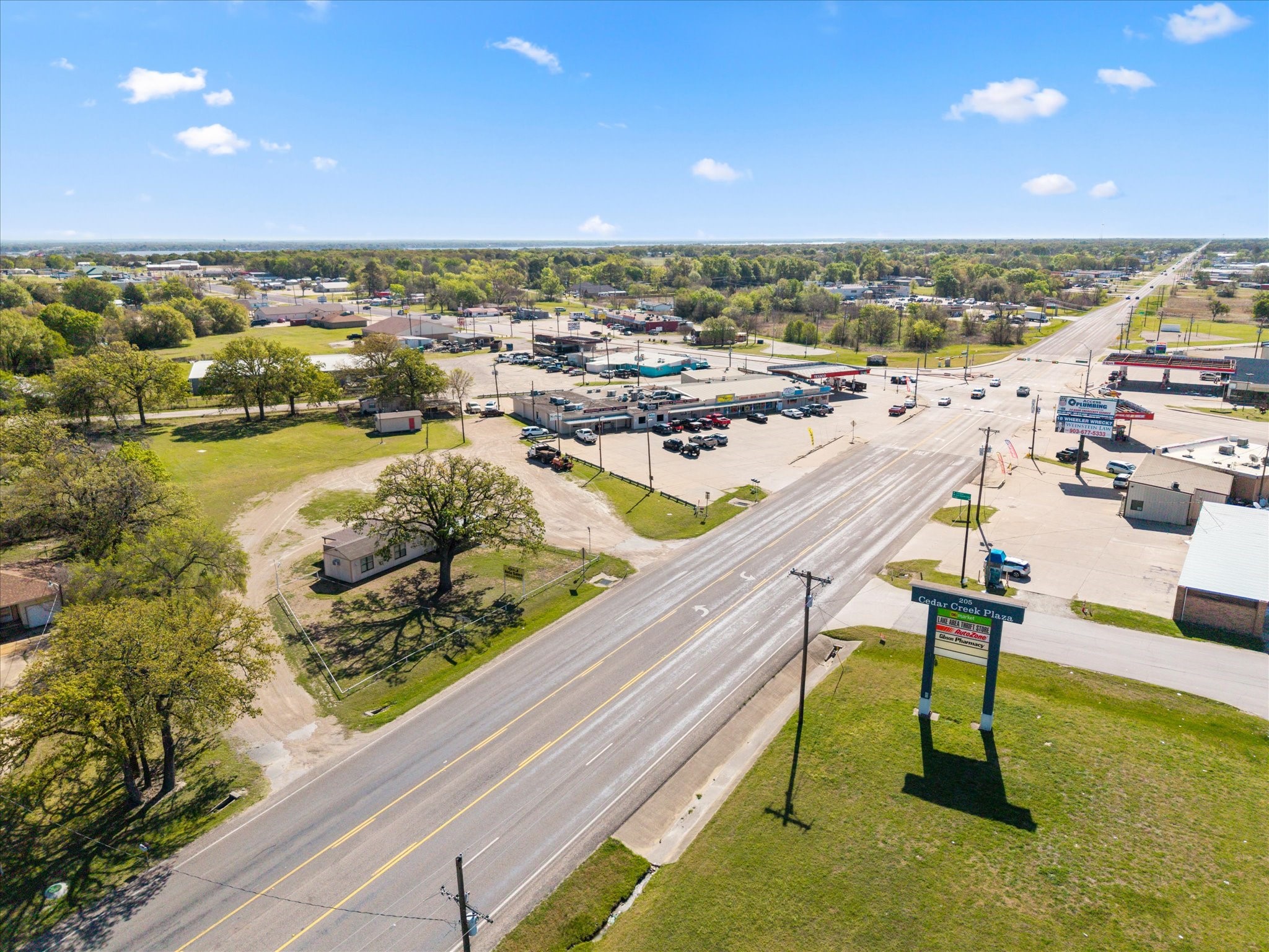 101 N Seven Points Boulevard Seven Points TX 75143