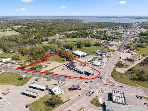 101 N Seven Points Boulevard Seven Points TX 75143