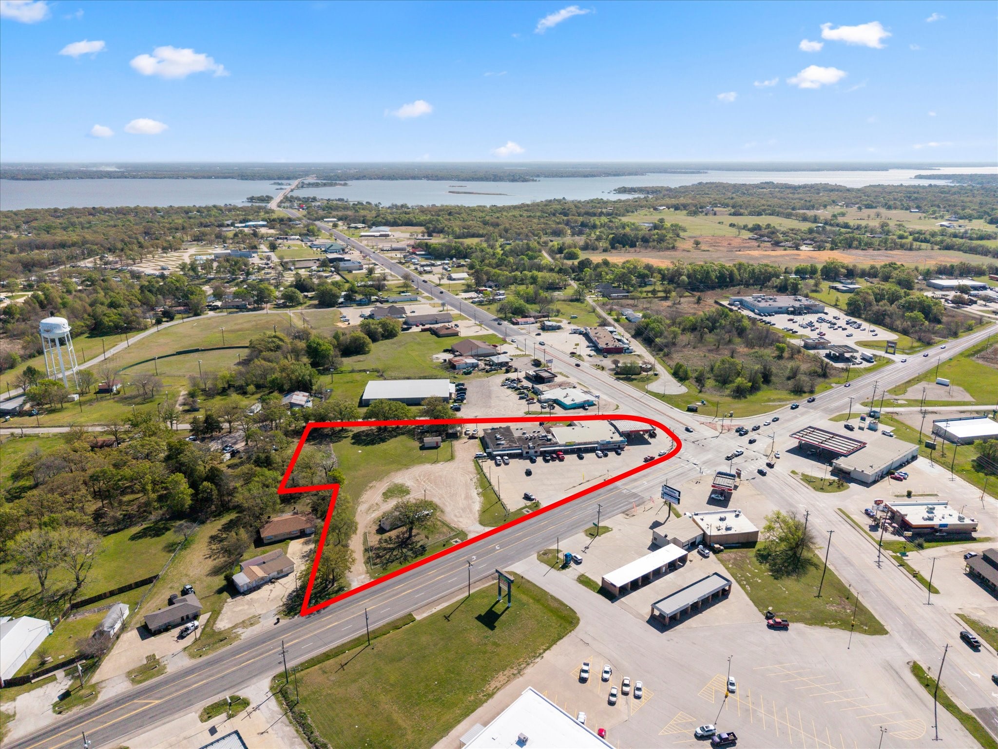 101 N Seven Points Boulevard Seven Points TX 75143