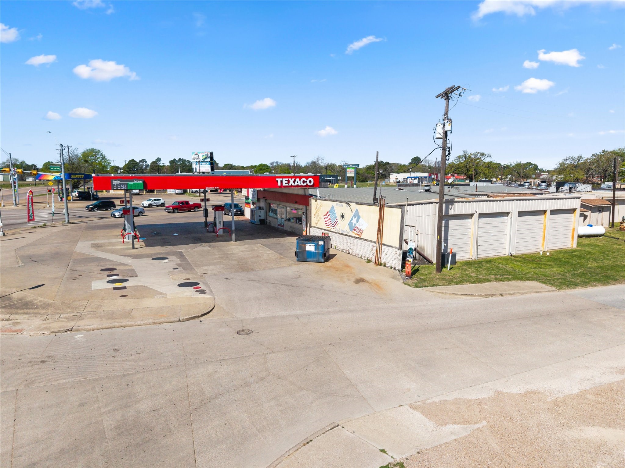 101 N Seven Points Boulevard Seven Points TX 75143
