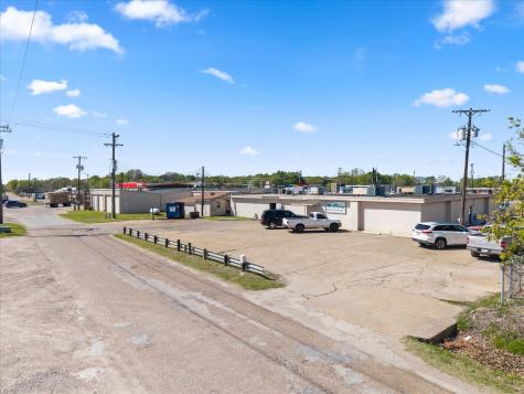 101 N Seven Points Boulevard Seven Points TX 75143