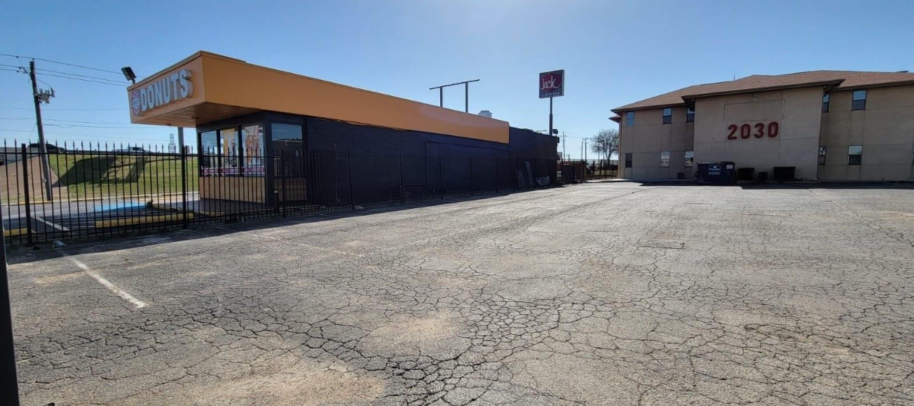 2030 S Las Vegas Trail White Settlement TX 76108