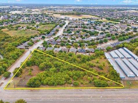 713 S Crowley Road Crowley TX 76036
