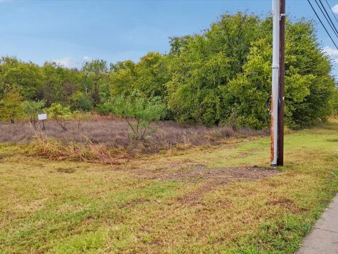 713 S Crowley Road Crowley TX 76036