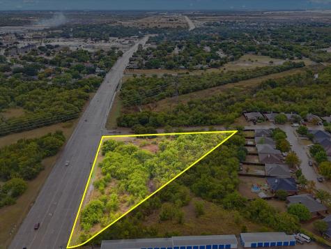 713 S Crowley Road Crowley TX 76036