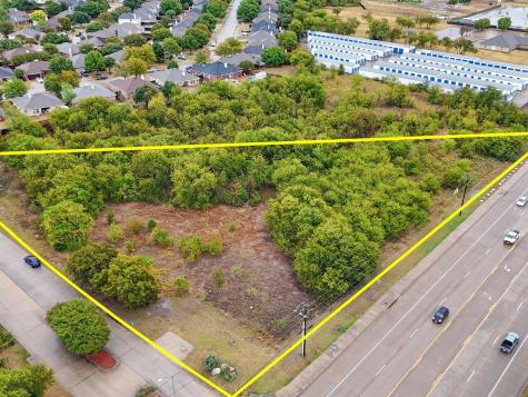 713 S Crowley Road Crowley TX 76036