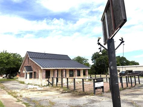 900 N Broughton Street Sherman TX 75090